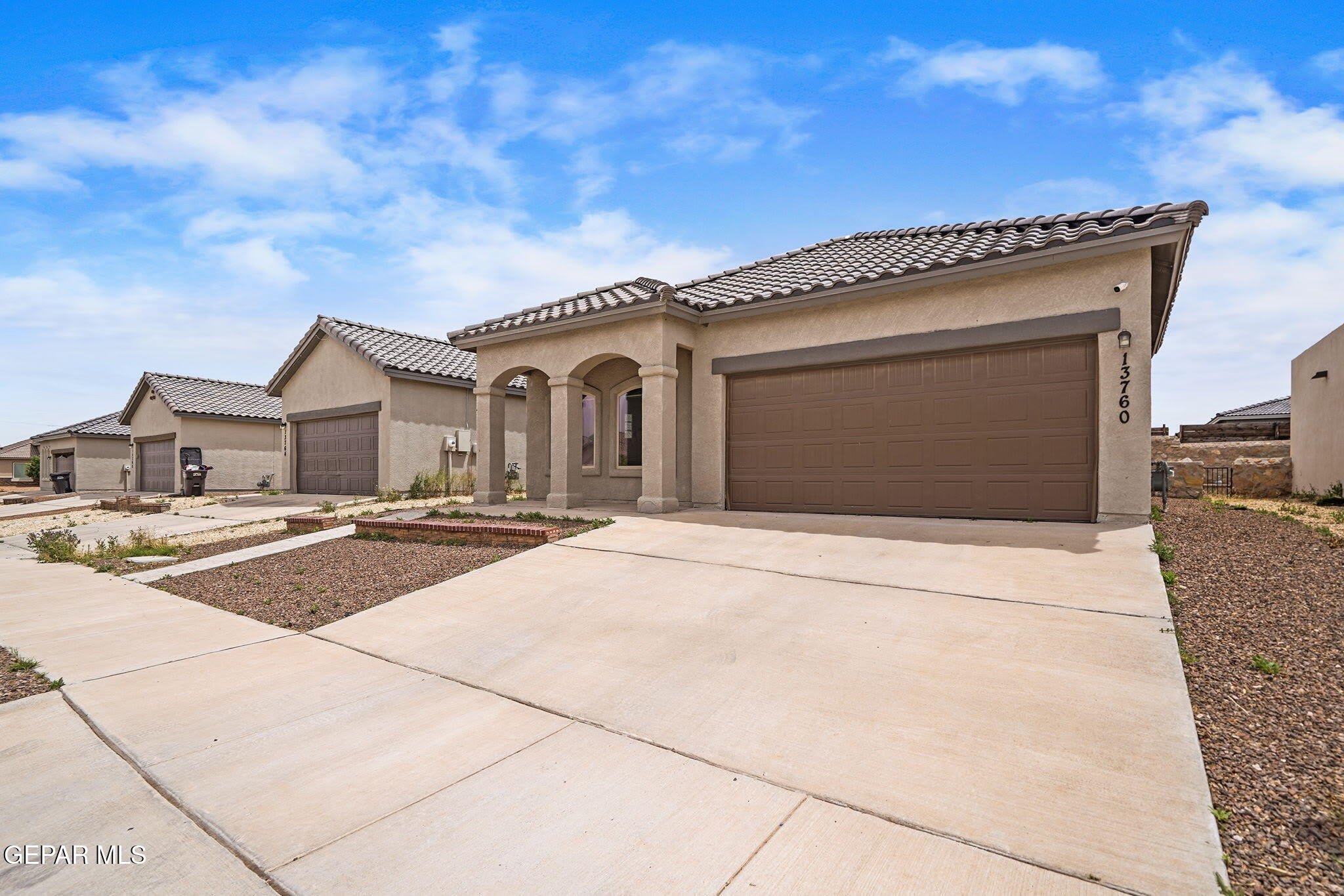 13760 Blackburn Avenue – photo 2