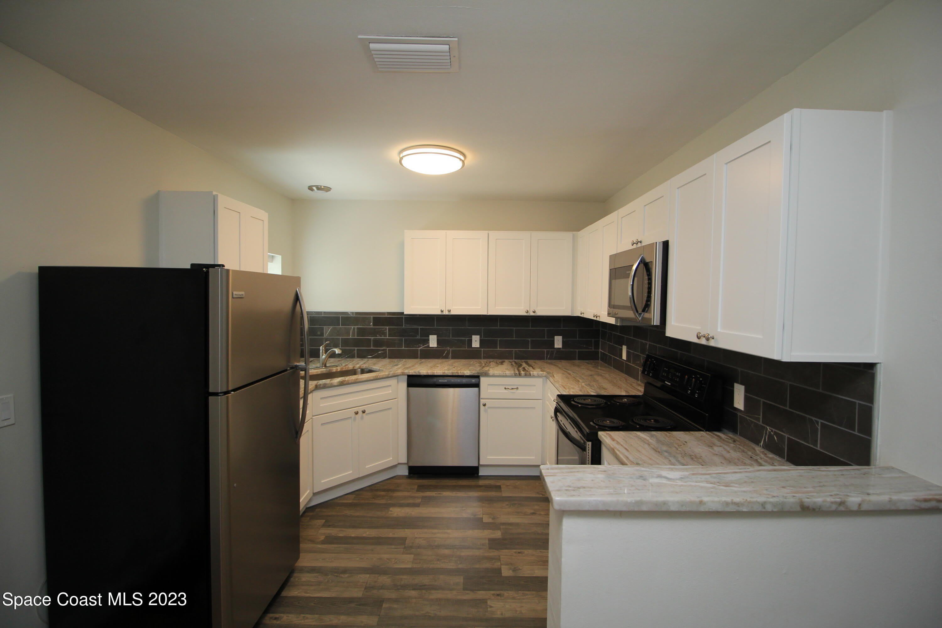 1905 Oak Street – photo 3