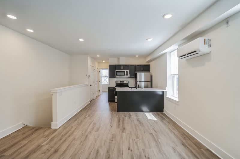 6906 Ridge Avenue 2 – photo 3