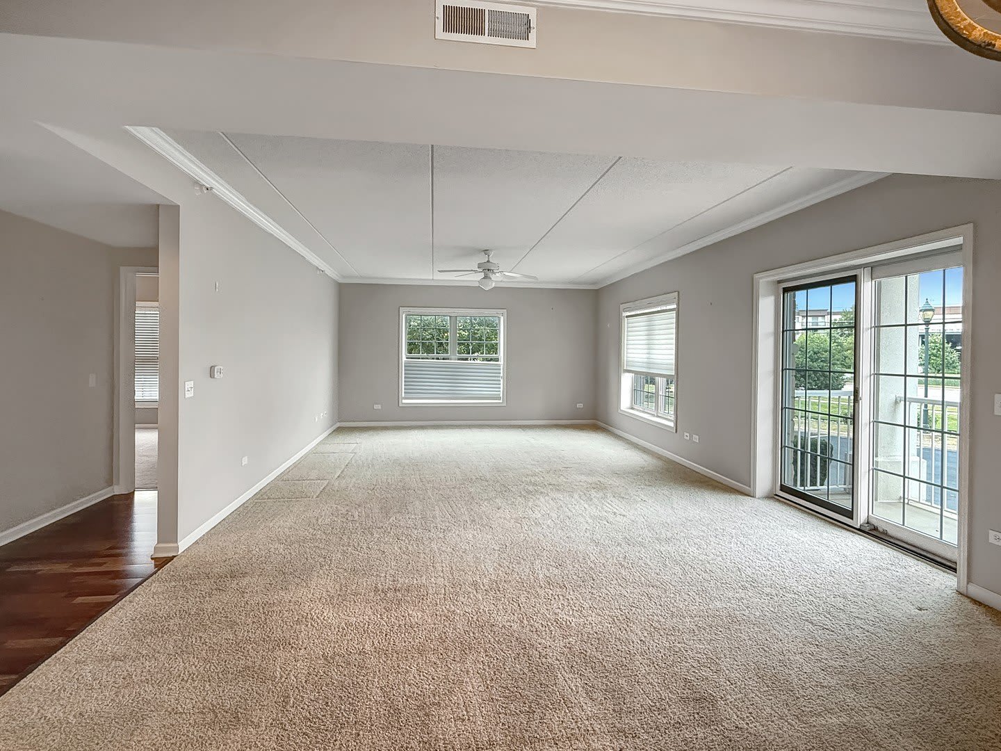 701 W Rand Road – photo 5