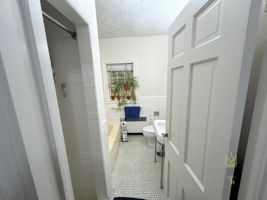 312 Washington St. – photo 4