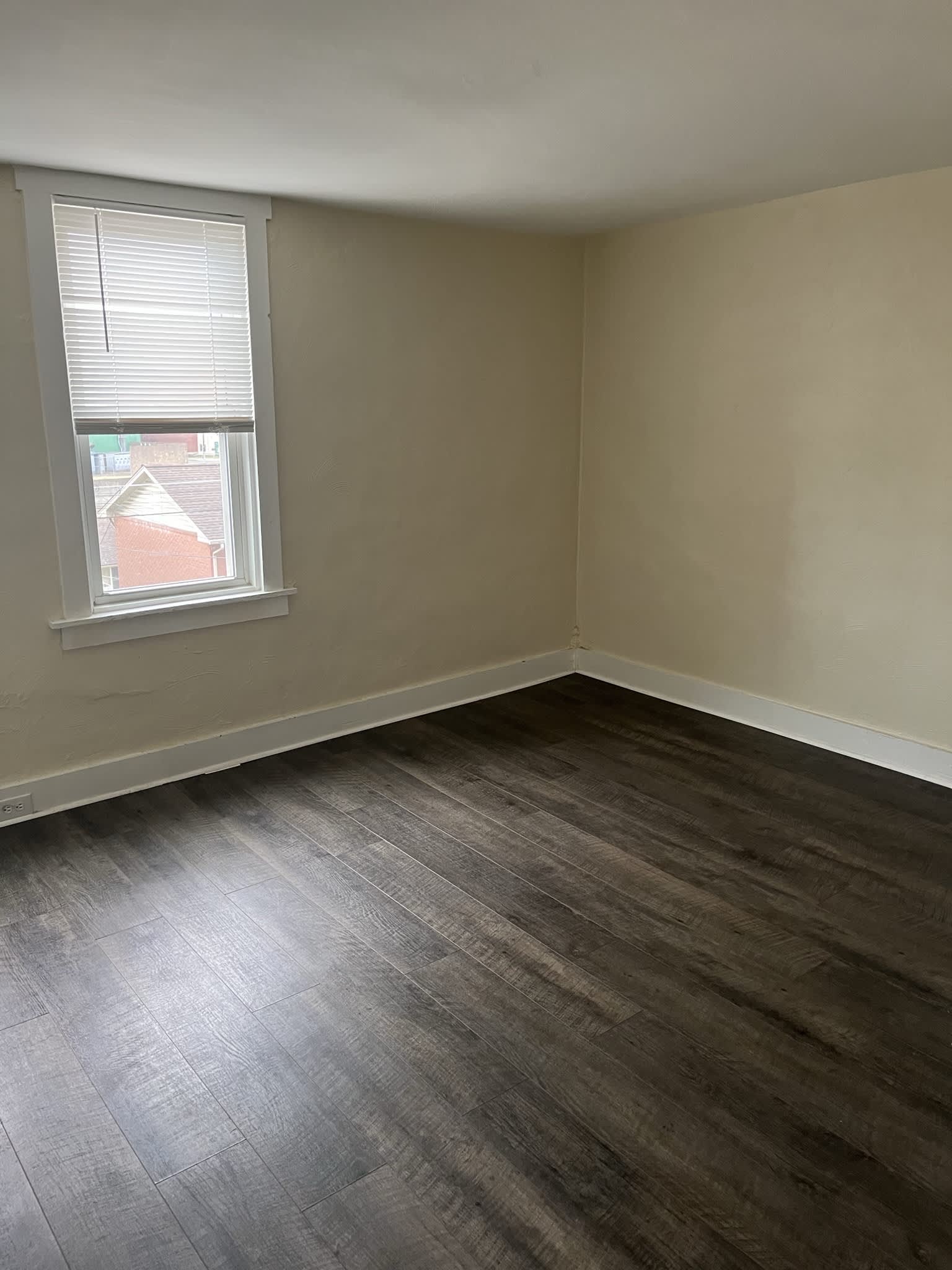 20 East 1St Avenue – photo 5