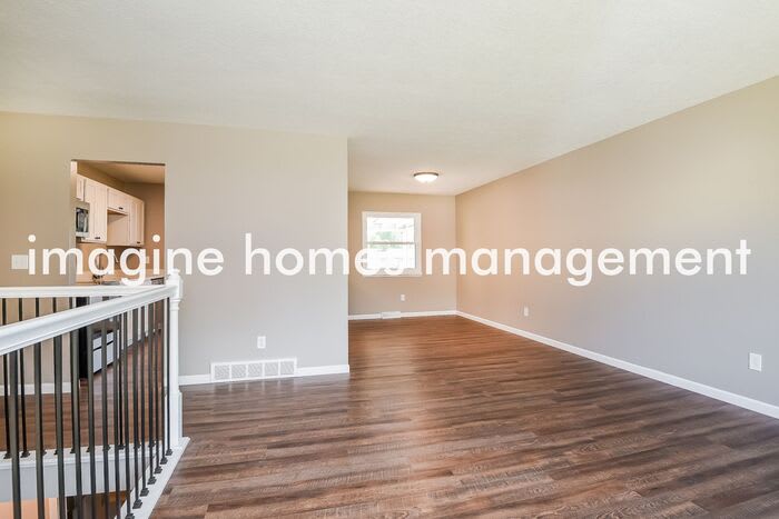 7881 Driftwood Drive – photo 5