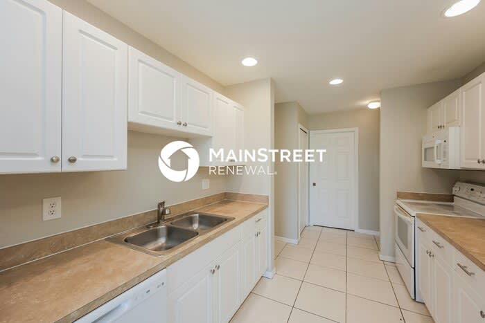 5900 Hanna Avenue North – photo 3