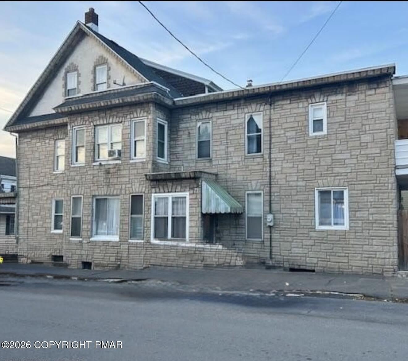 101 N Jardin Street – photo 2