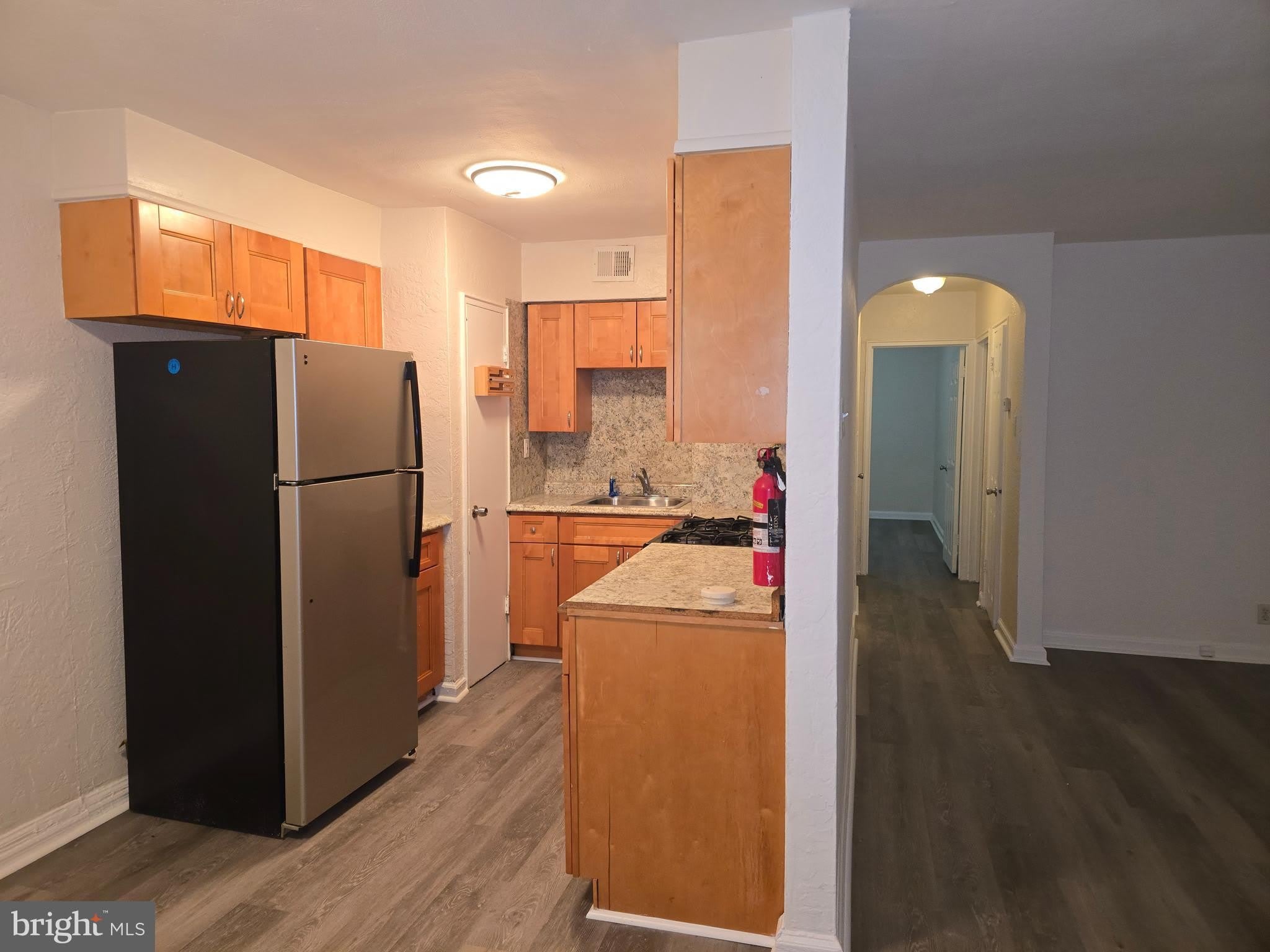 6135 1 2 Old York Road – photo 2