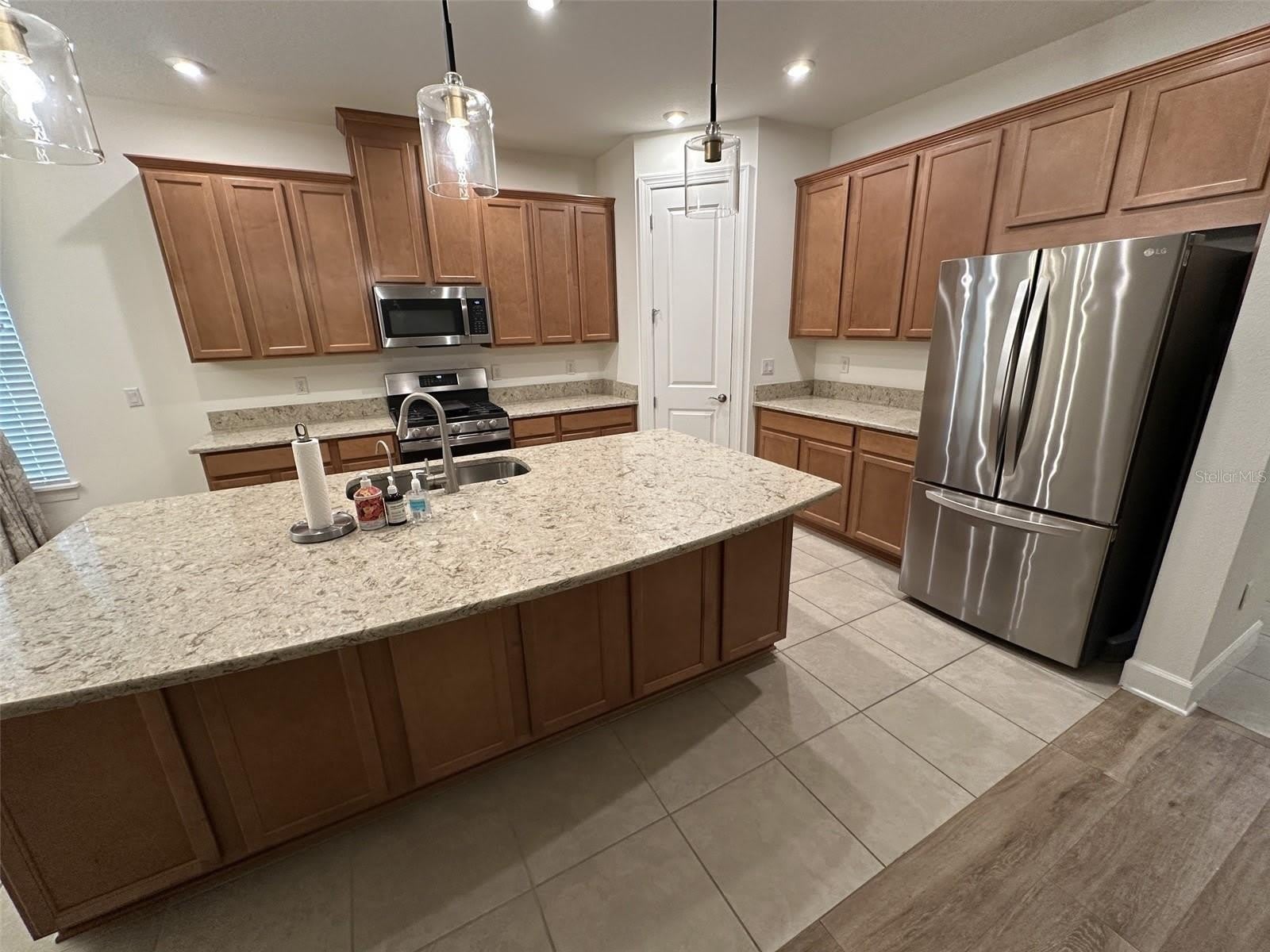 1355 Zeek Ridge Street – photo 3