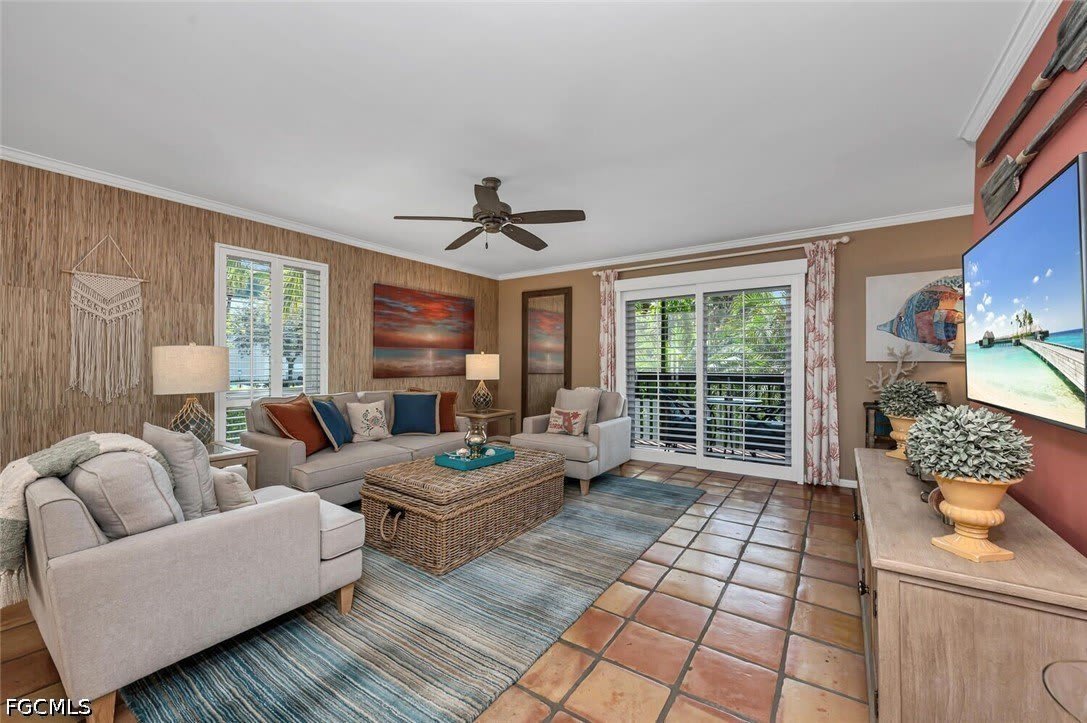 995 9th Avenue S – photo 1
