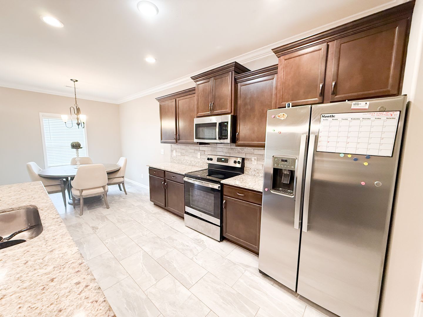 3 Bedroom 2 Bathroom Home – photo 5