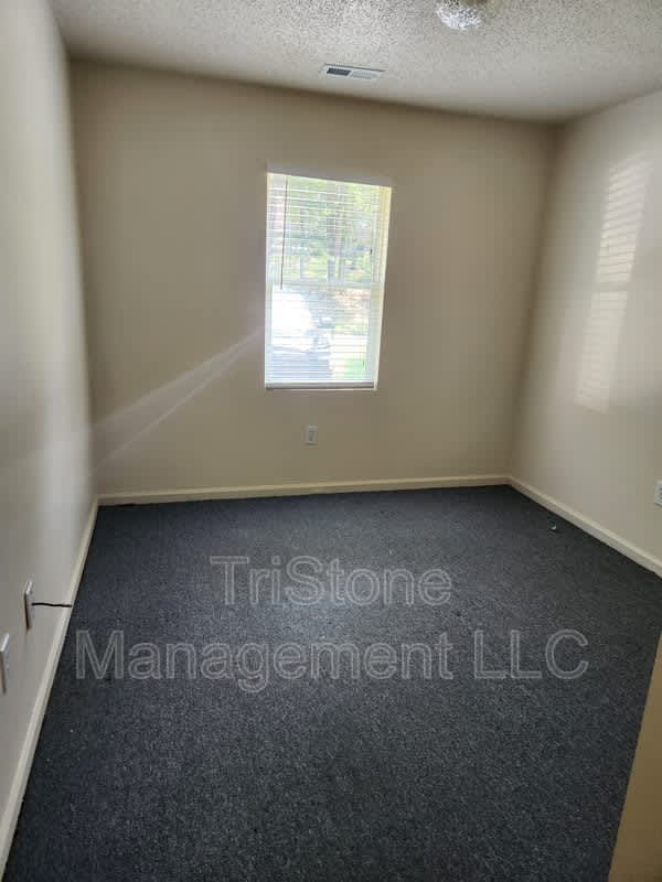 213 Bishop Lane 2 – photo 3