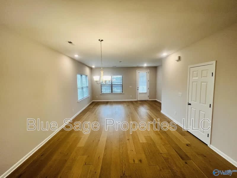 16423 Demi Dr – photo 4