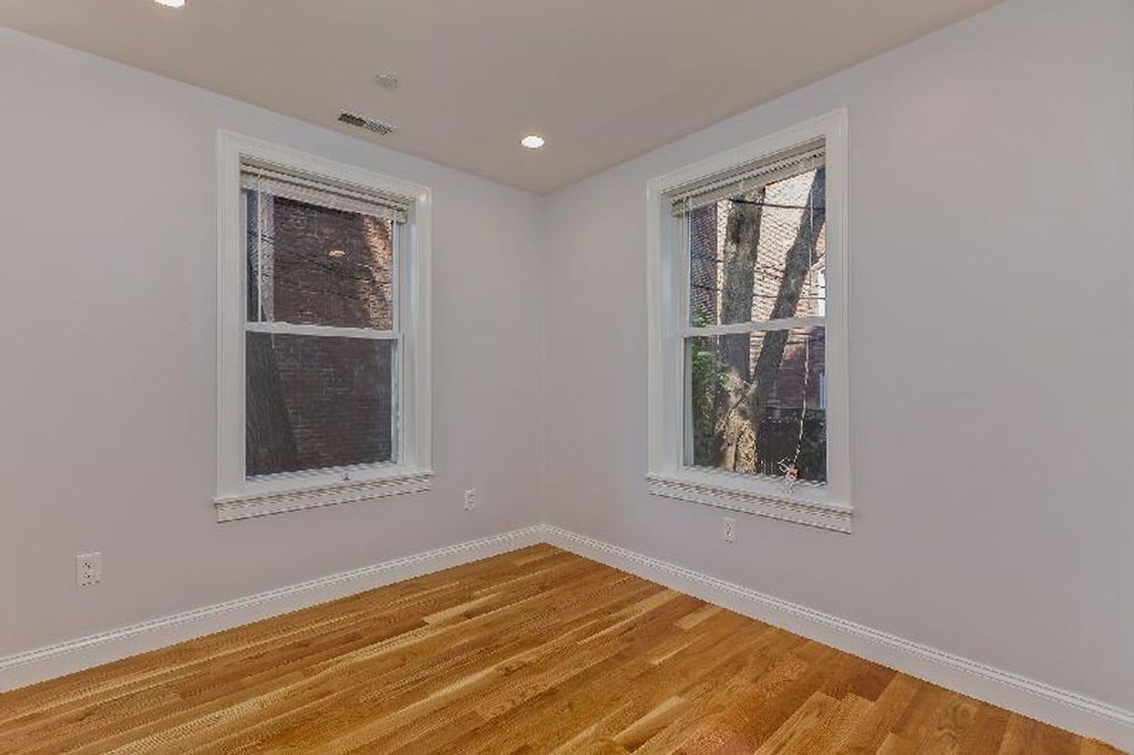 715 Parker St #5E Boston MA 02120 – photo 3