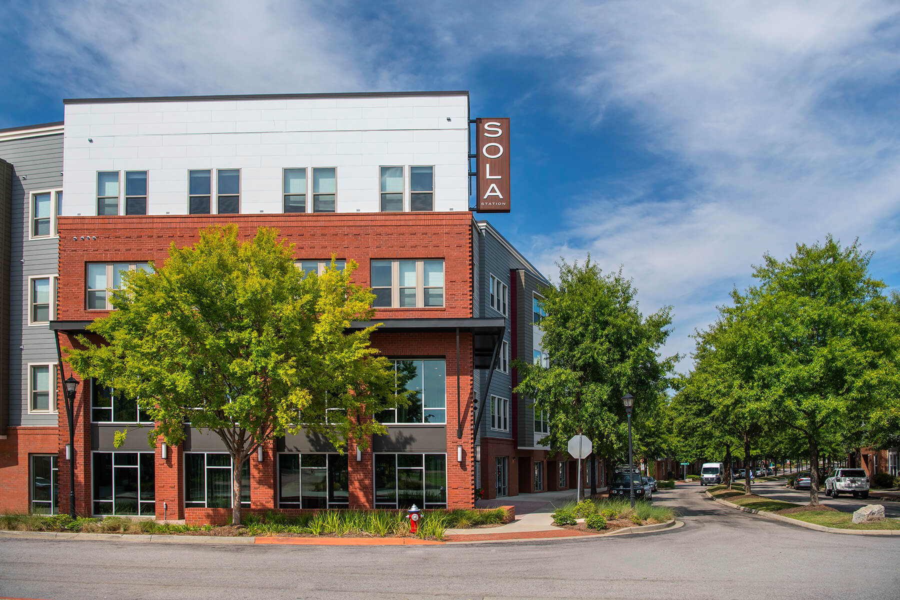 Sola Station Canalside Apartments – photo 3