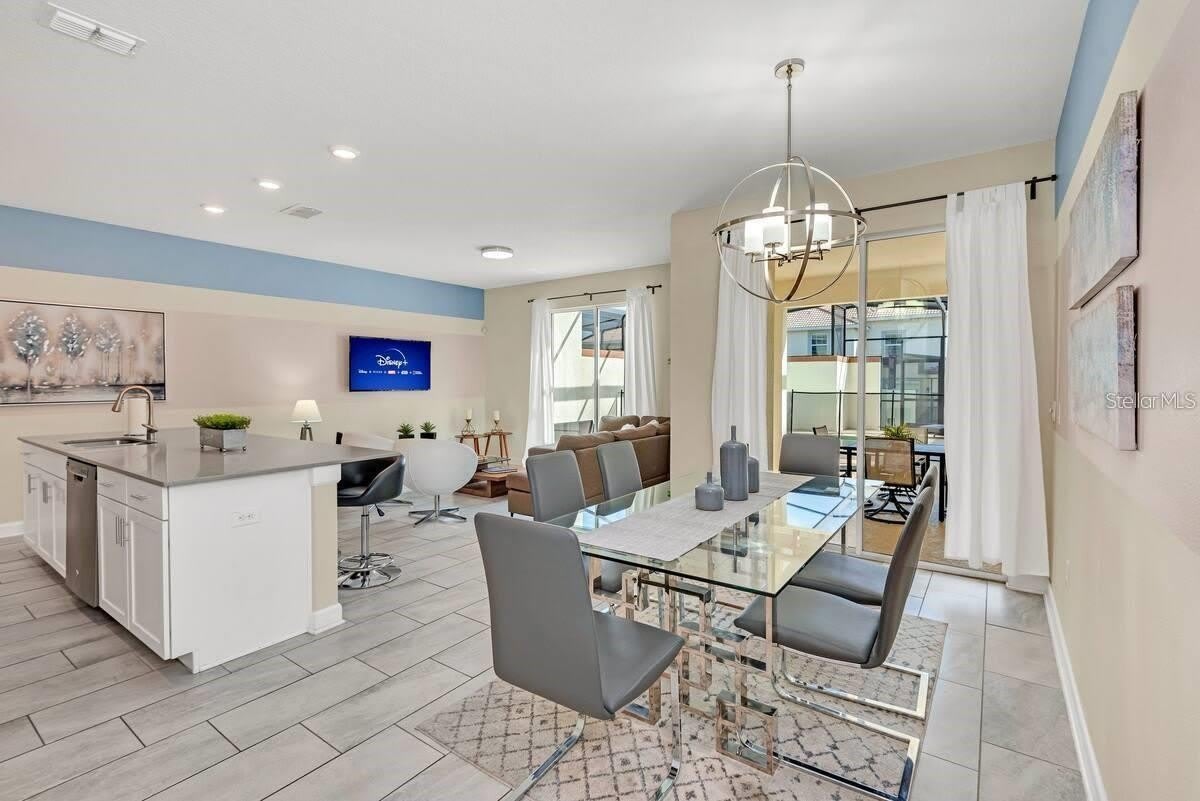 1565 PLUNKER Drive – photo 2