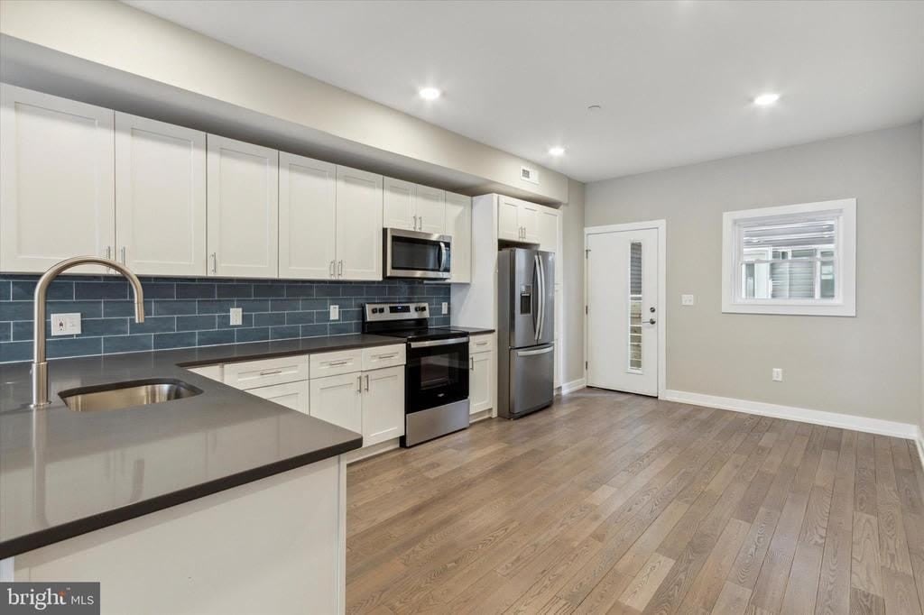1407 9 N 8Th Street – photo 2