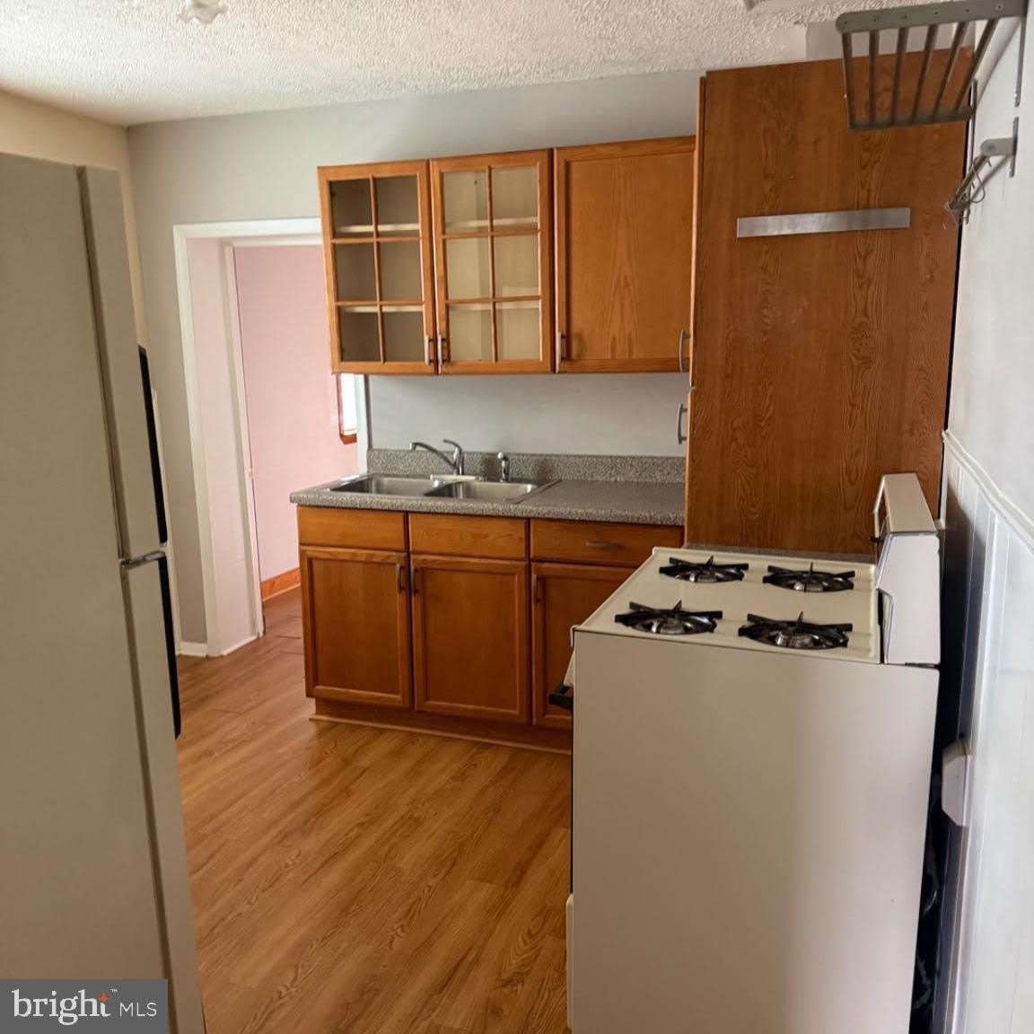 242 S CARROLL Street – photo 3