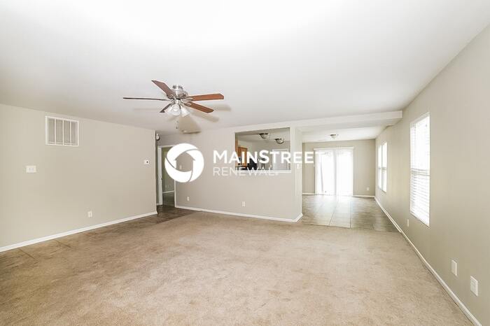 5458 Fairway Forest Drive – photo 3