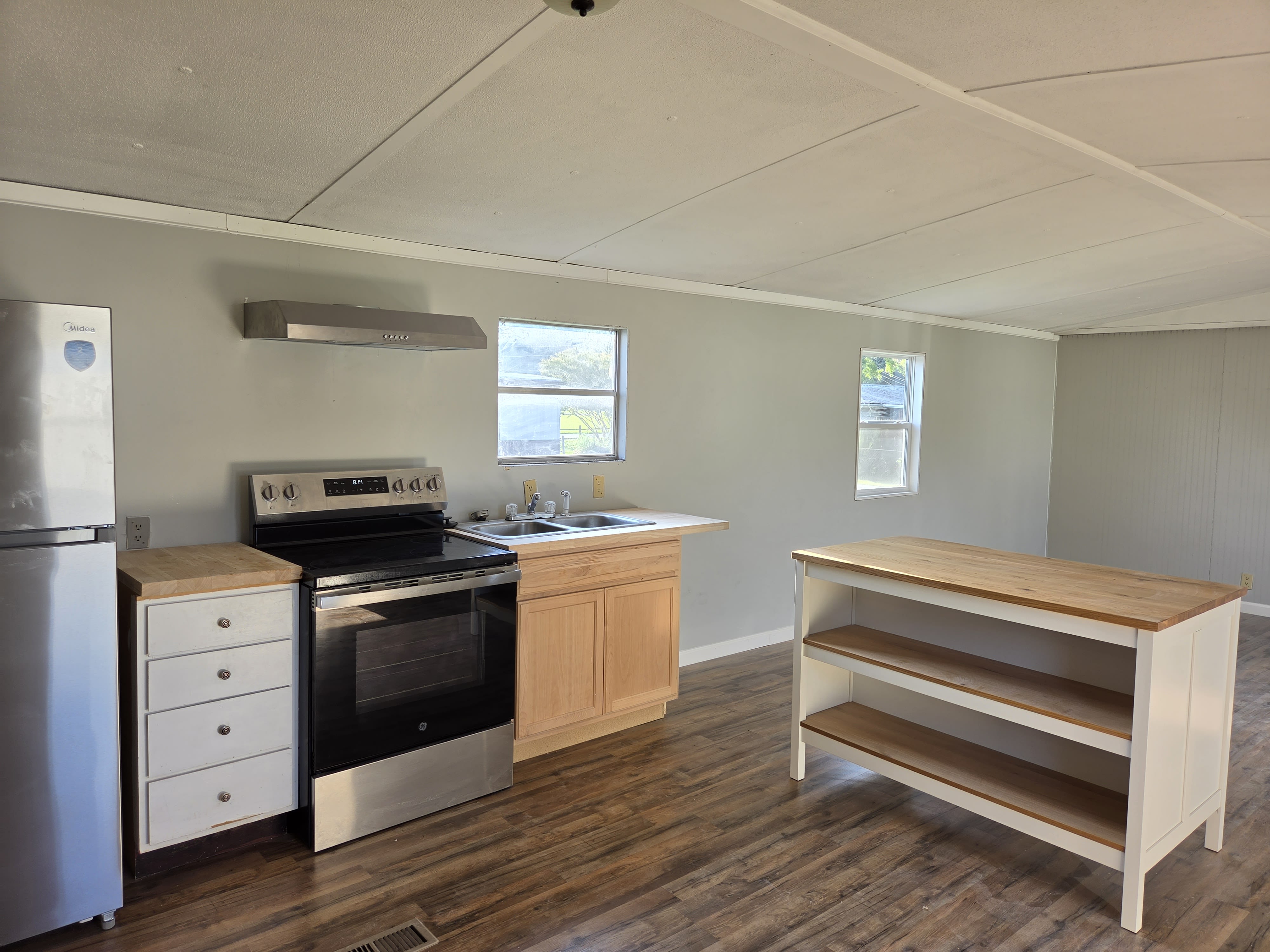 108 Short St – photo 3