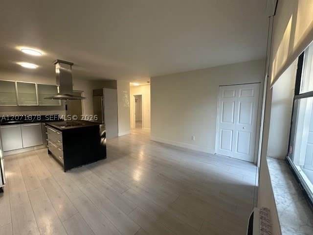 2501 NE 184th Ter – photo 4