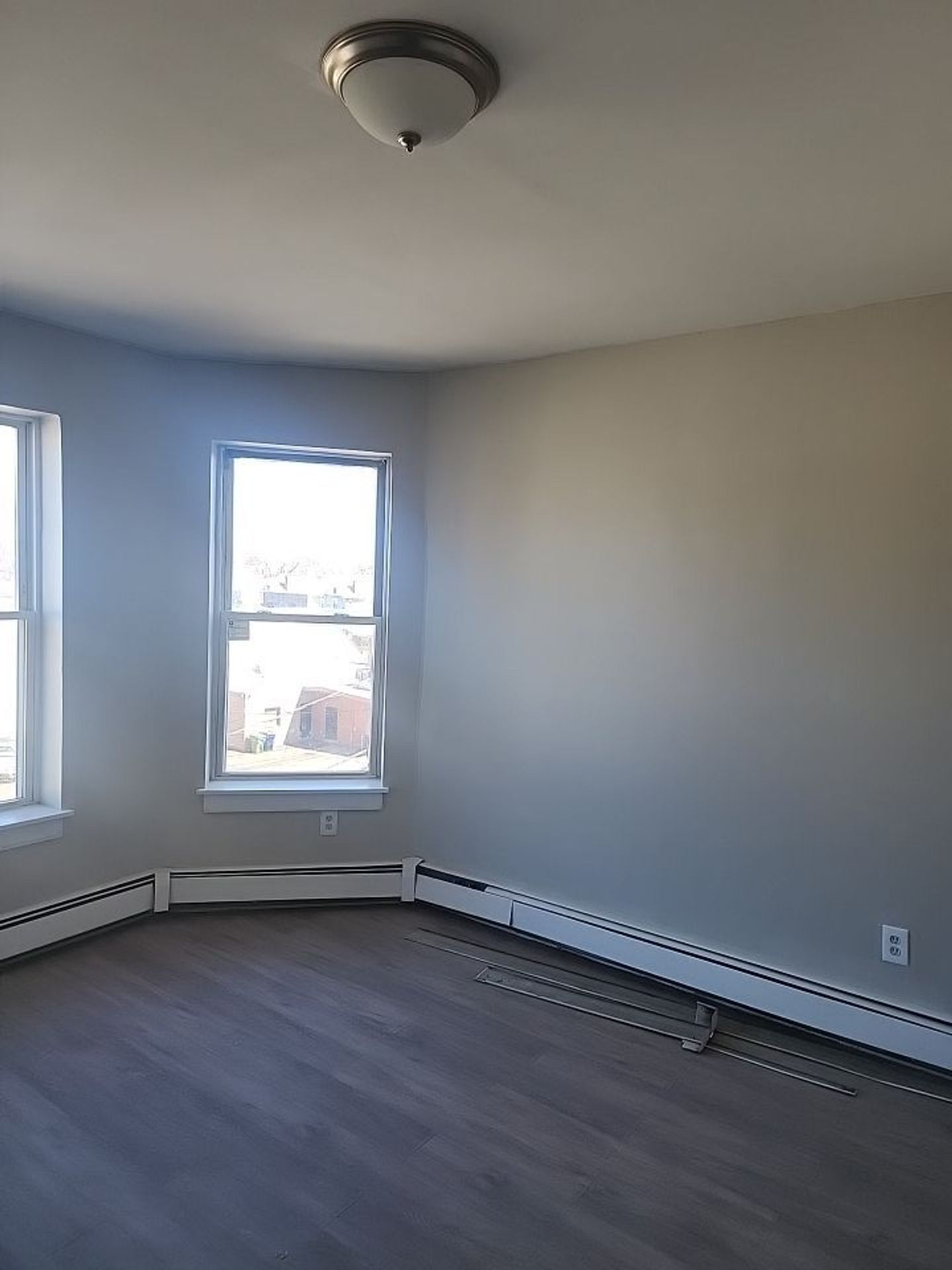 Spacious 3Br In Hartford S Barry Square 36 Whitmore St 3 Bed 1 Bath – photo 5