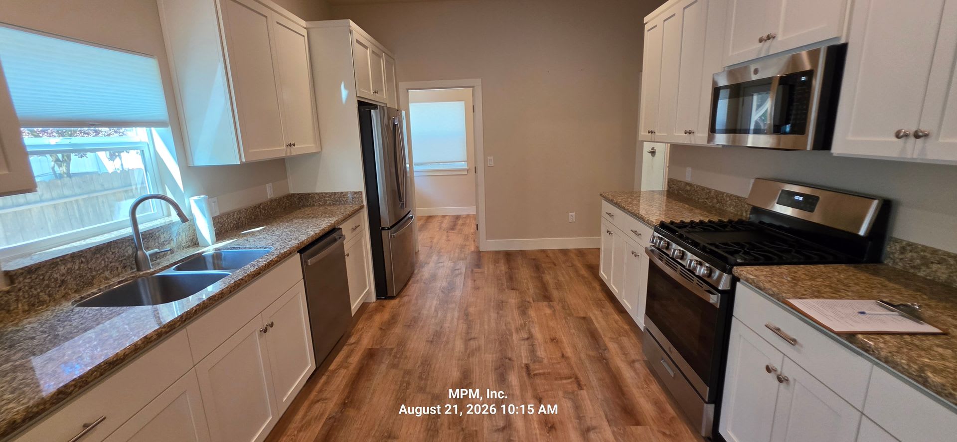 3 bedroom 2 bath home on Vine Street – photo 3