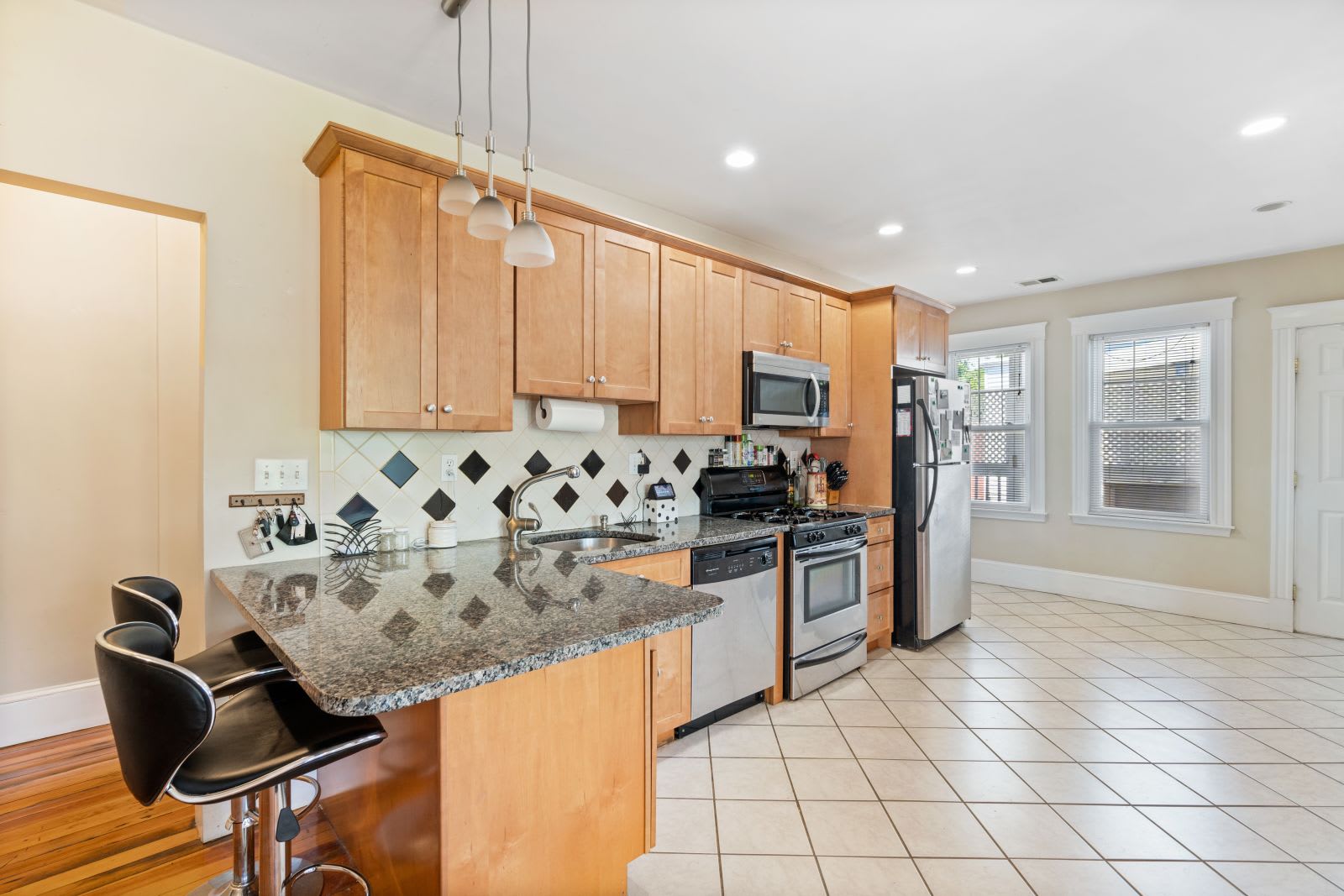 5 Breck Ave – photo 3