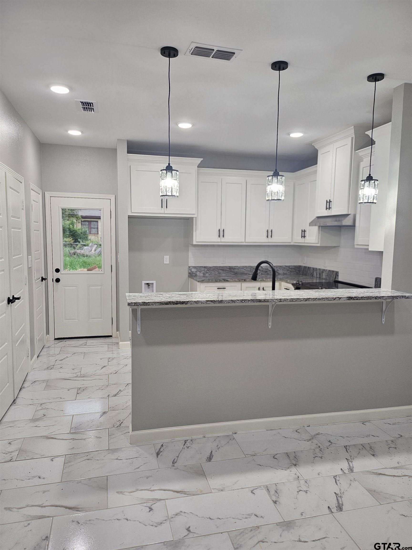1399 W Second – photo 3