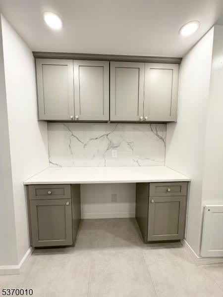 76 Jamestown Rd – photo 3