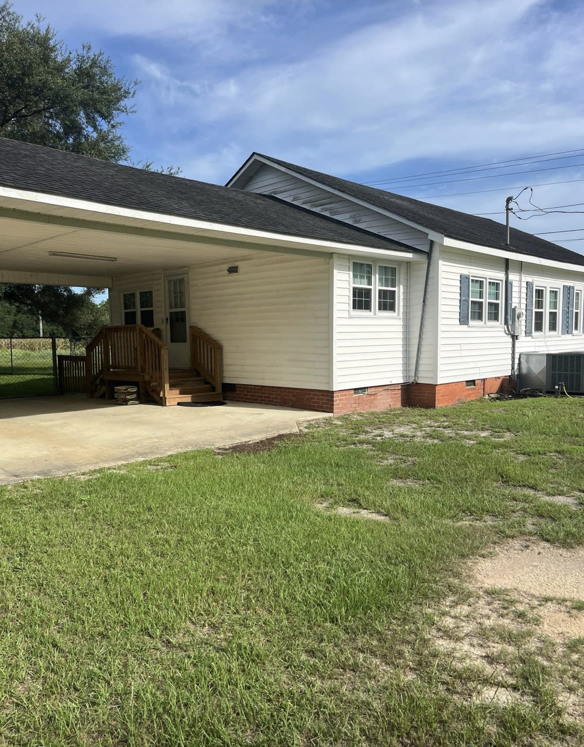 3810 Bluff Road – photo 2