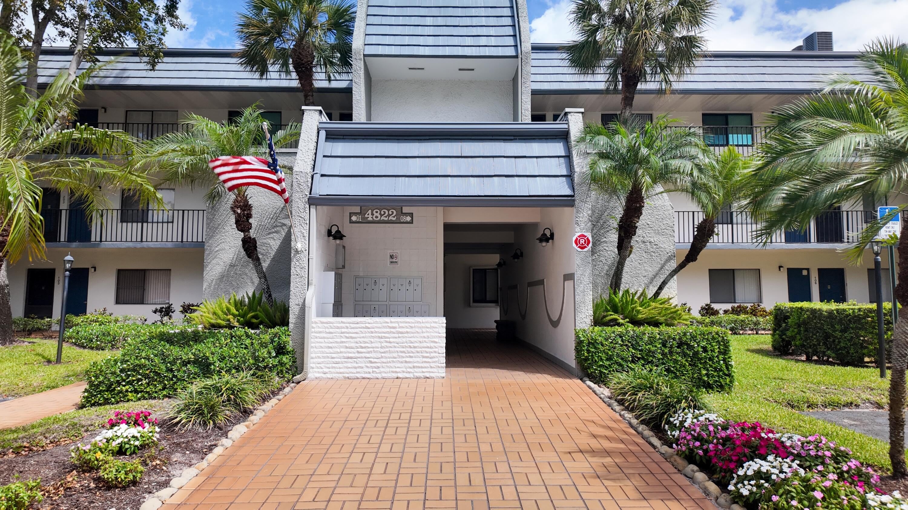 4822 Esedra Court – photo 2