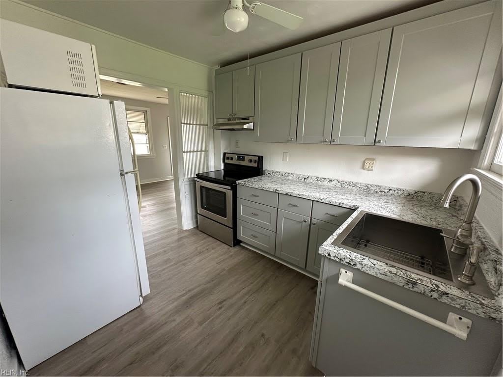 2416 Seaview Avenue – photo 5