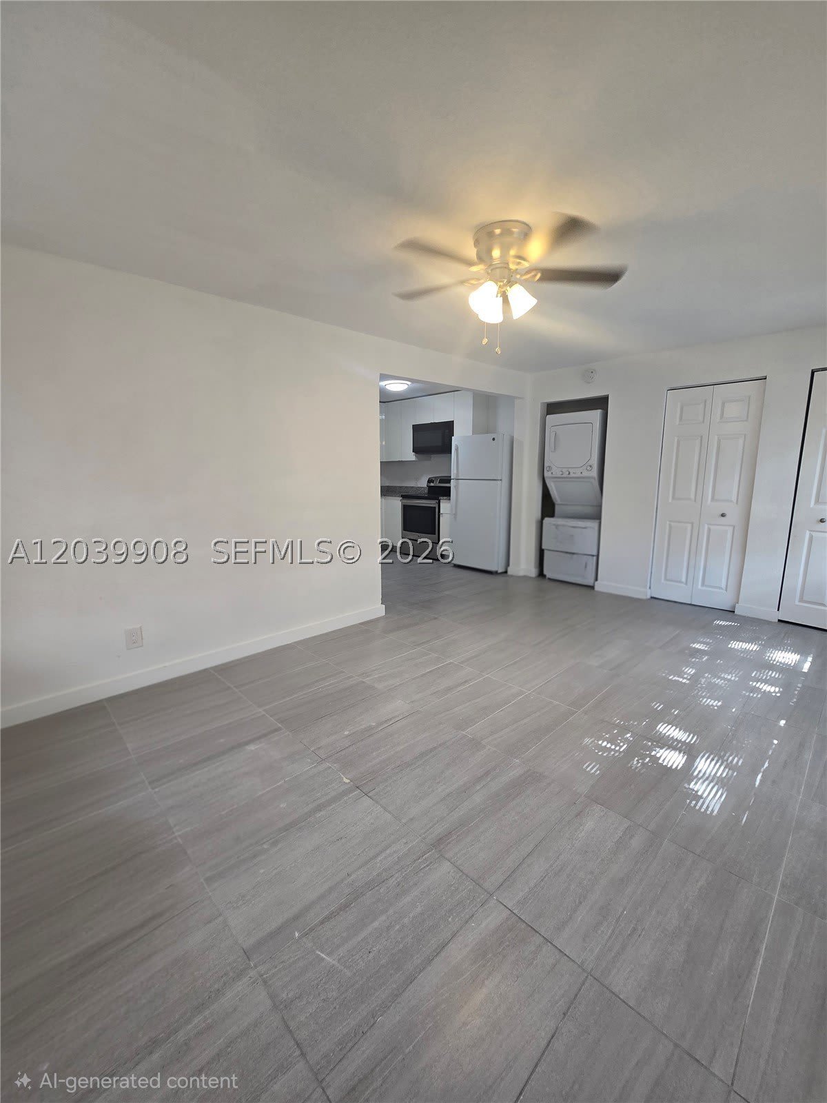237 SW 13th St – photo 4