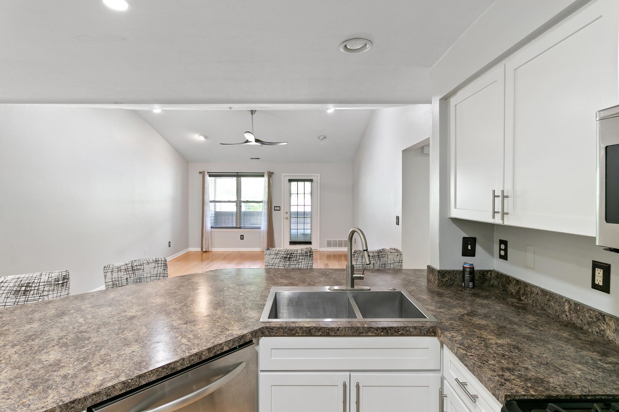 1407 Millbrook Trail – photo 5