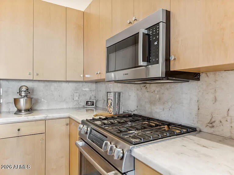 914 E OSBORN Road – photo 4