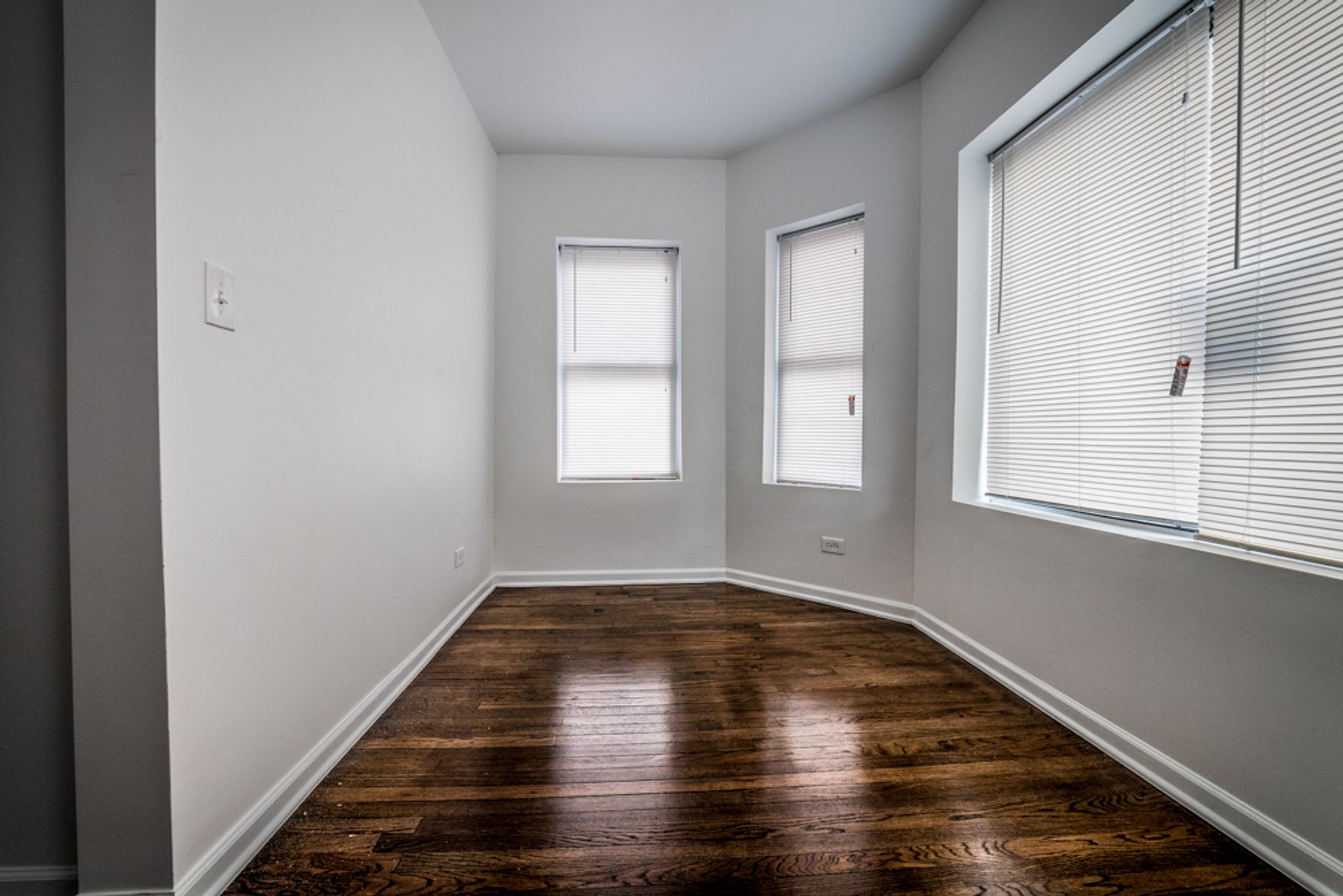 7300 S Yates – photo 3