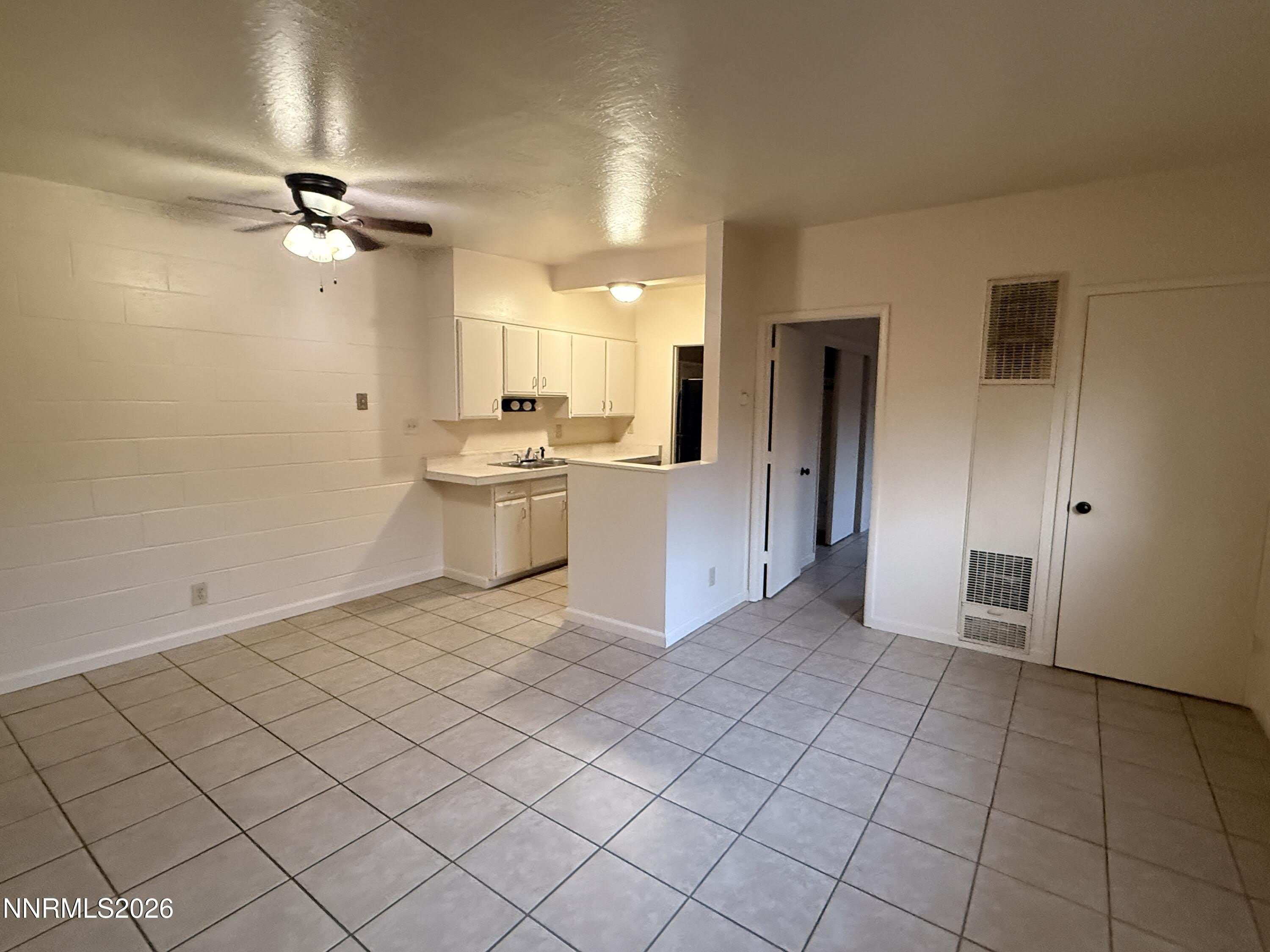 3388 Smith Drive – photo 2