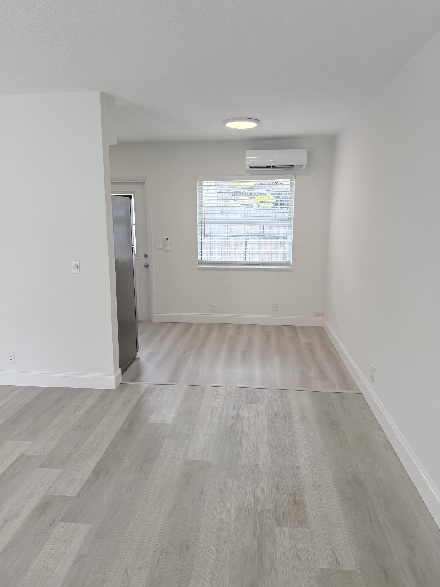 1913 Ne 4Th Street – photo 3