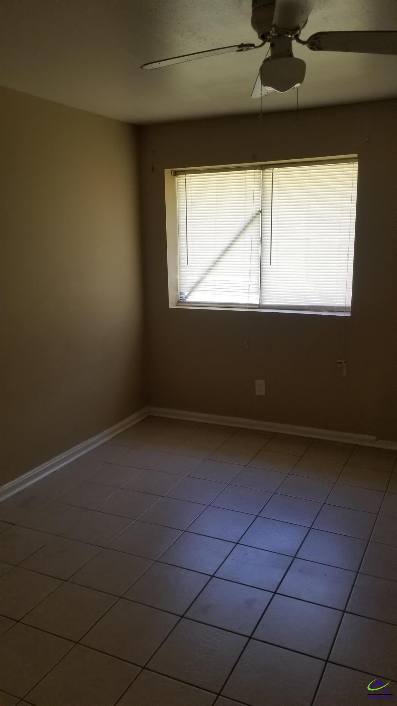134 B Garland Terrace – photo 4