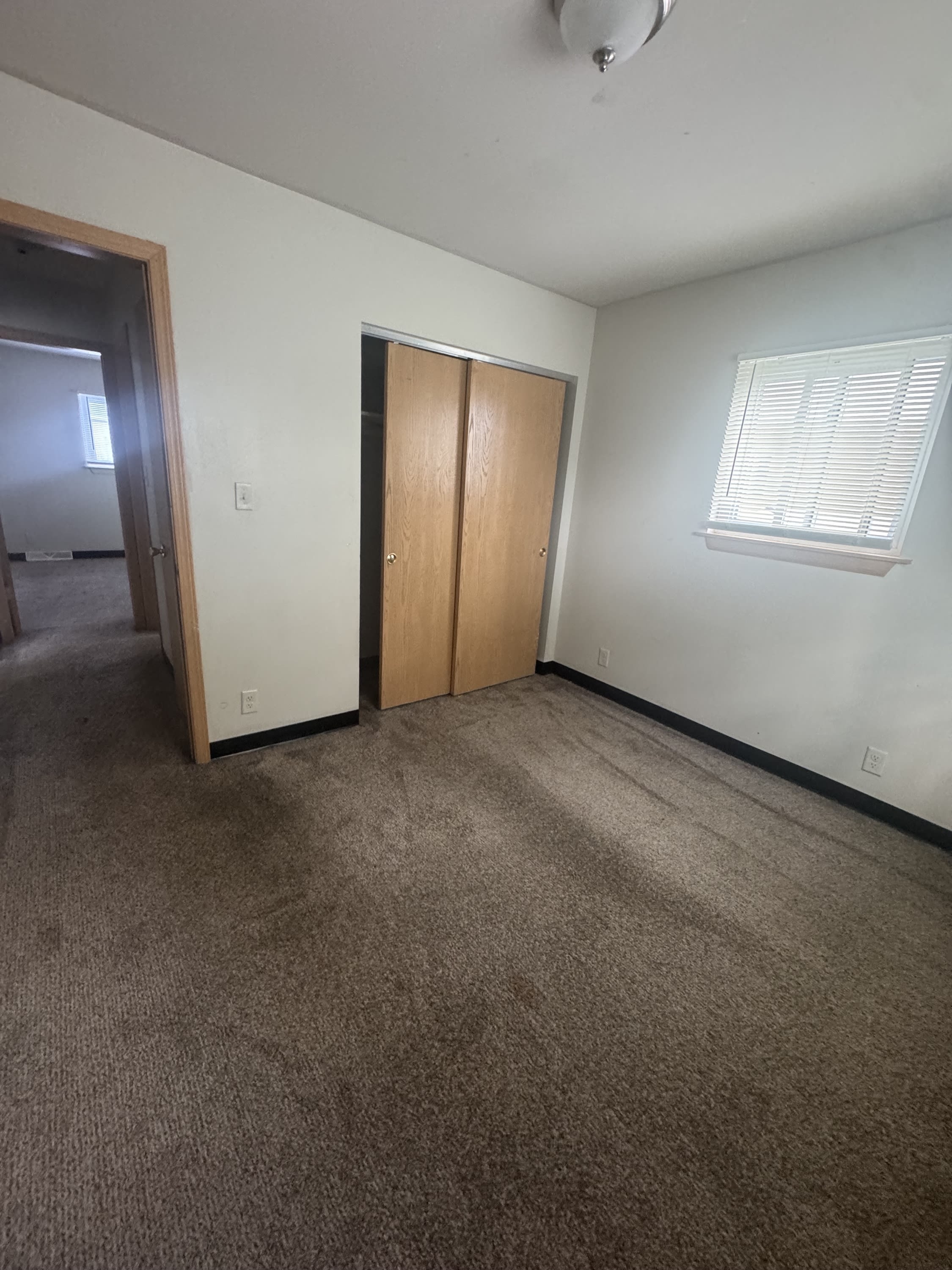 9000 West Carmen Avenue – photo 4