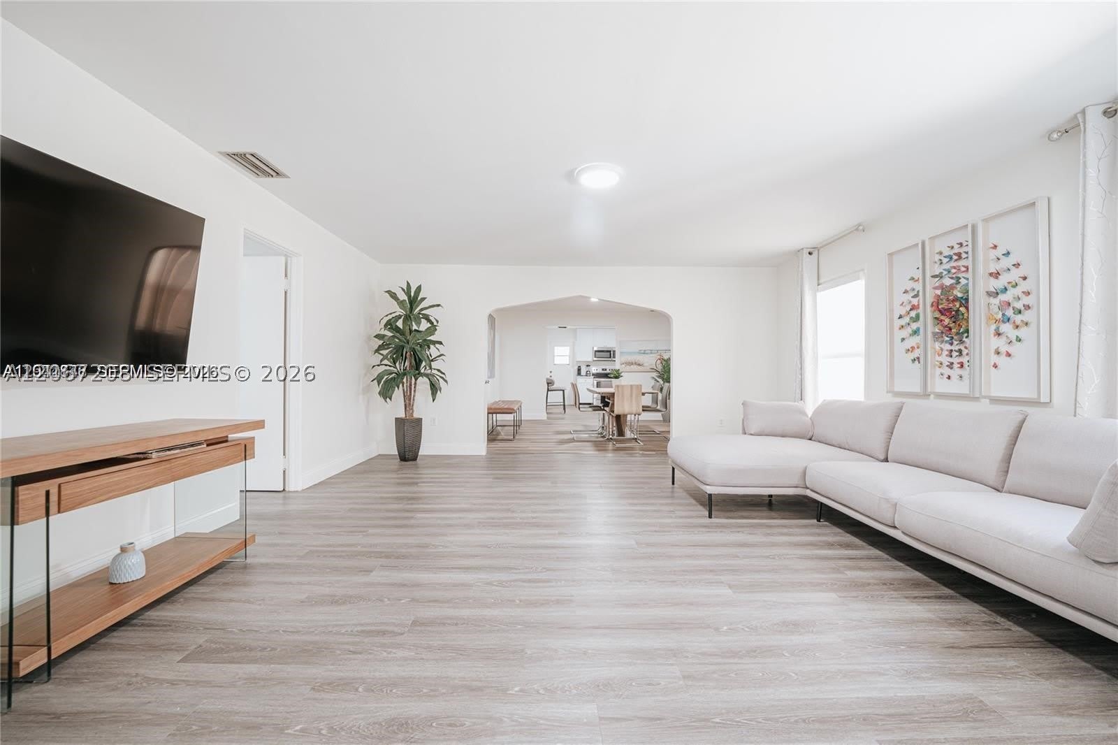 11080 Peachtree Dr – photo 4