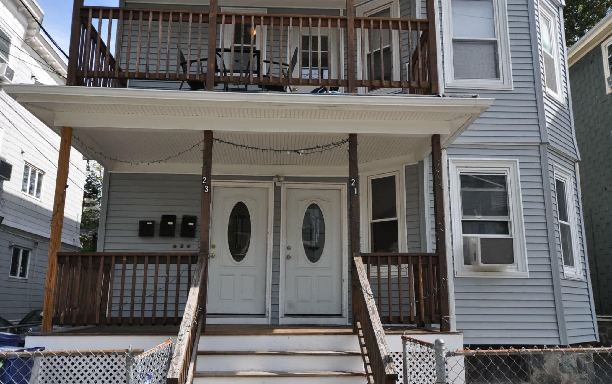 23 Montfern Avenue – photo 1