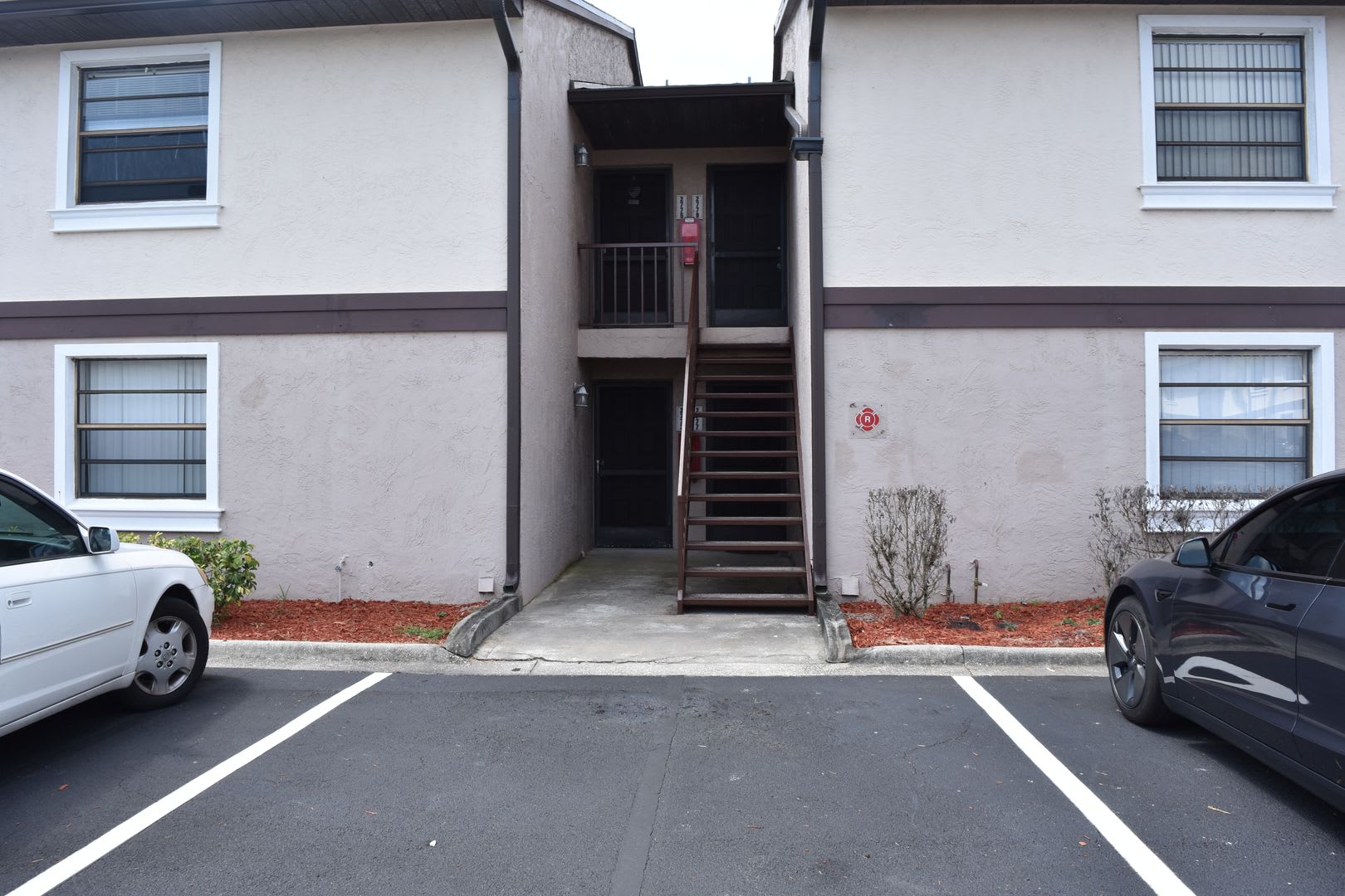 1Br Condo – photo 1