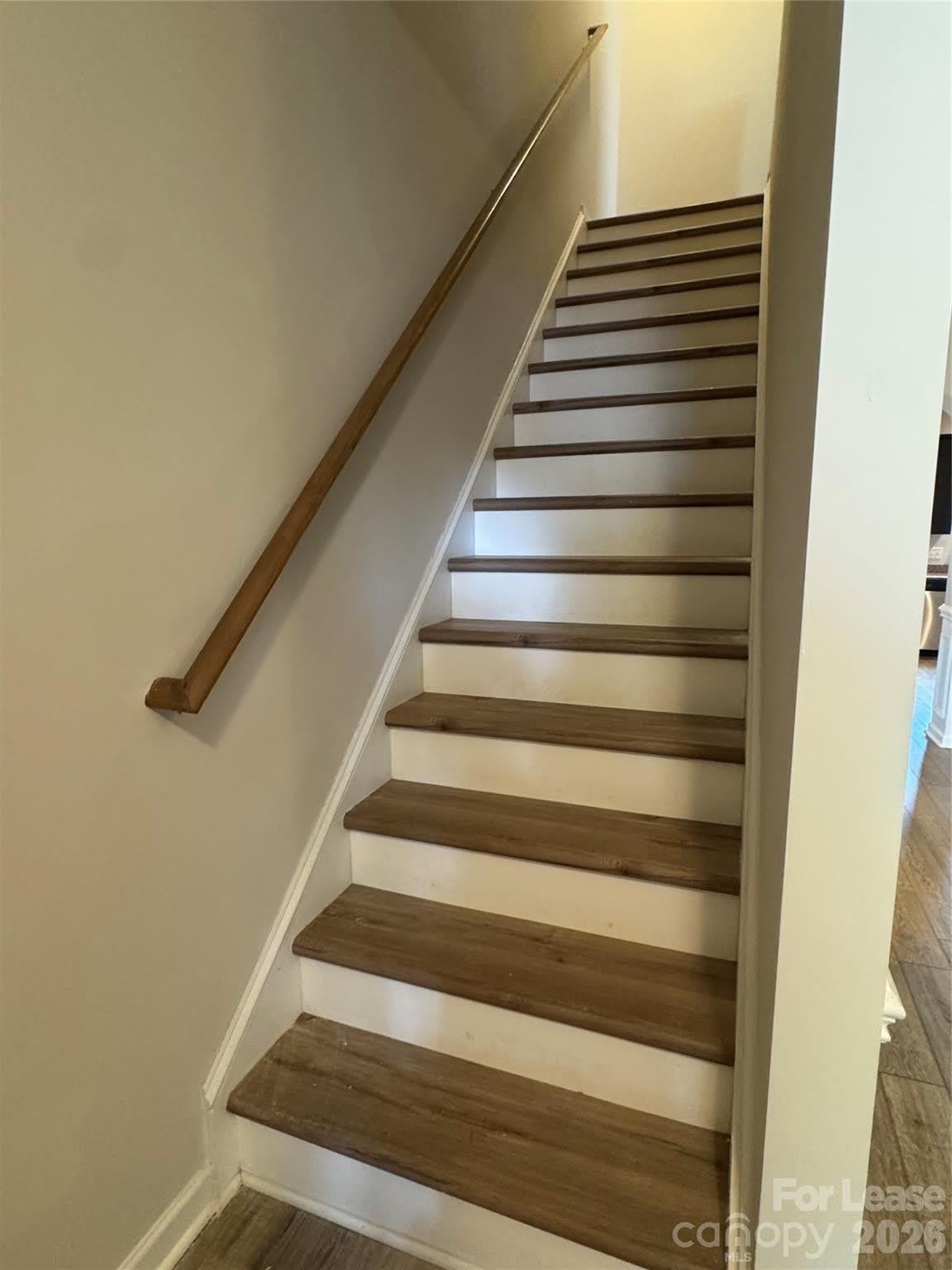 7118 McLothian Lane – photo 5