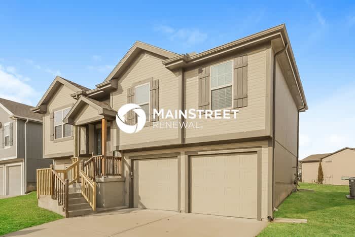 106 Samantha Street – photo 2