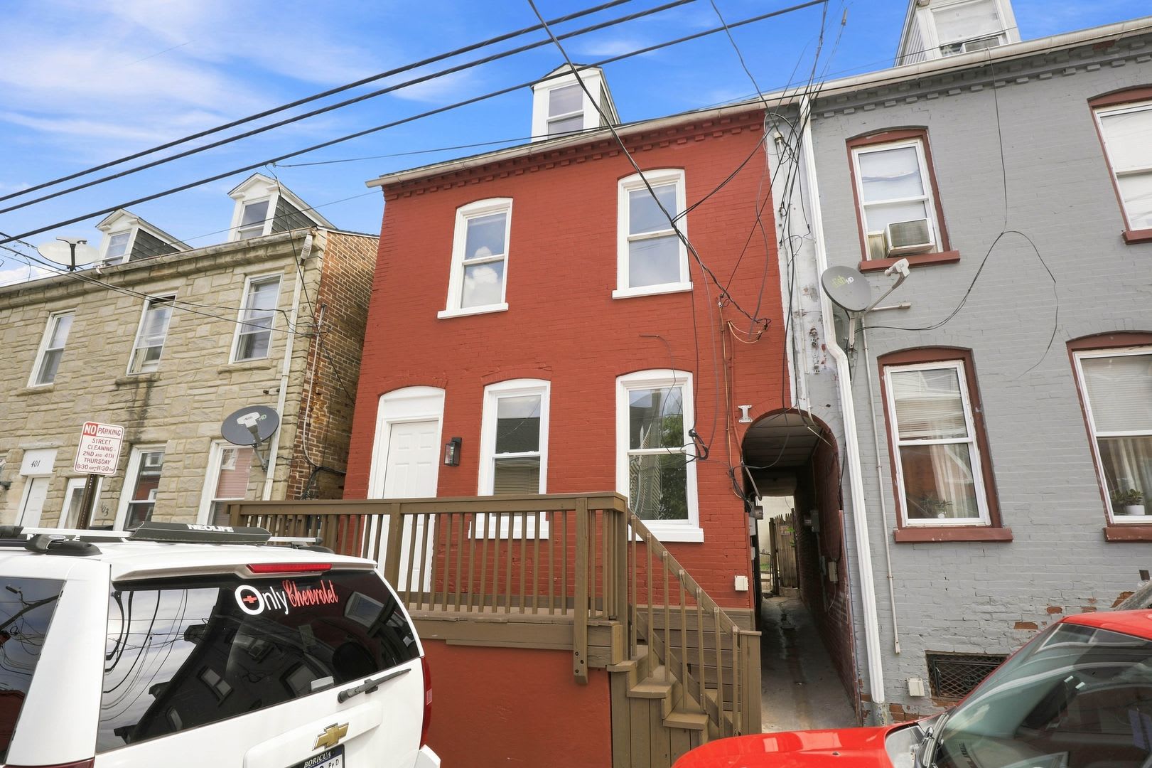 3 Bed 1 Bath Available Now – photo 3
