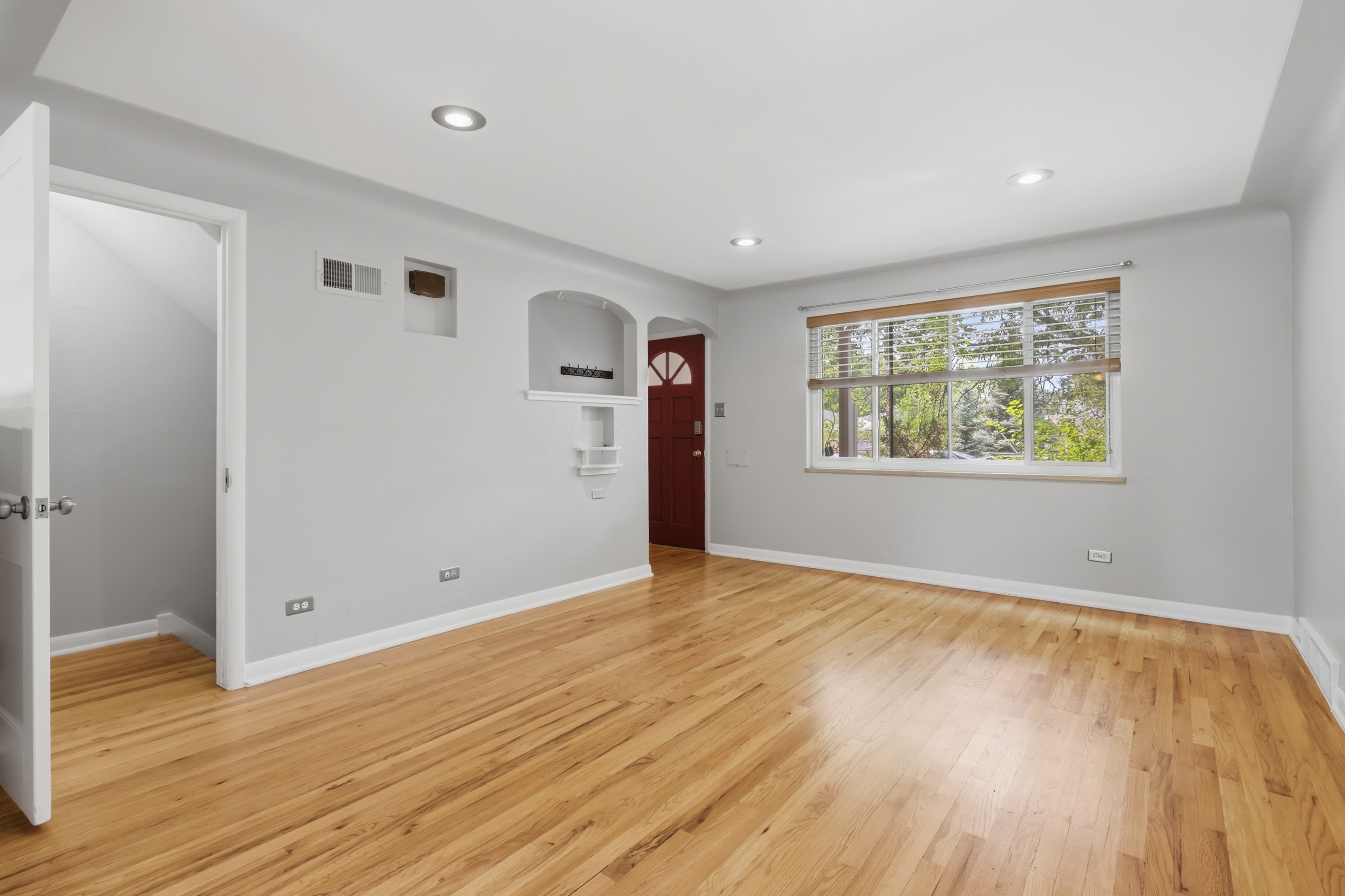 1316 Ivanhoe Street – photo 4