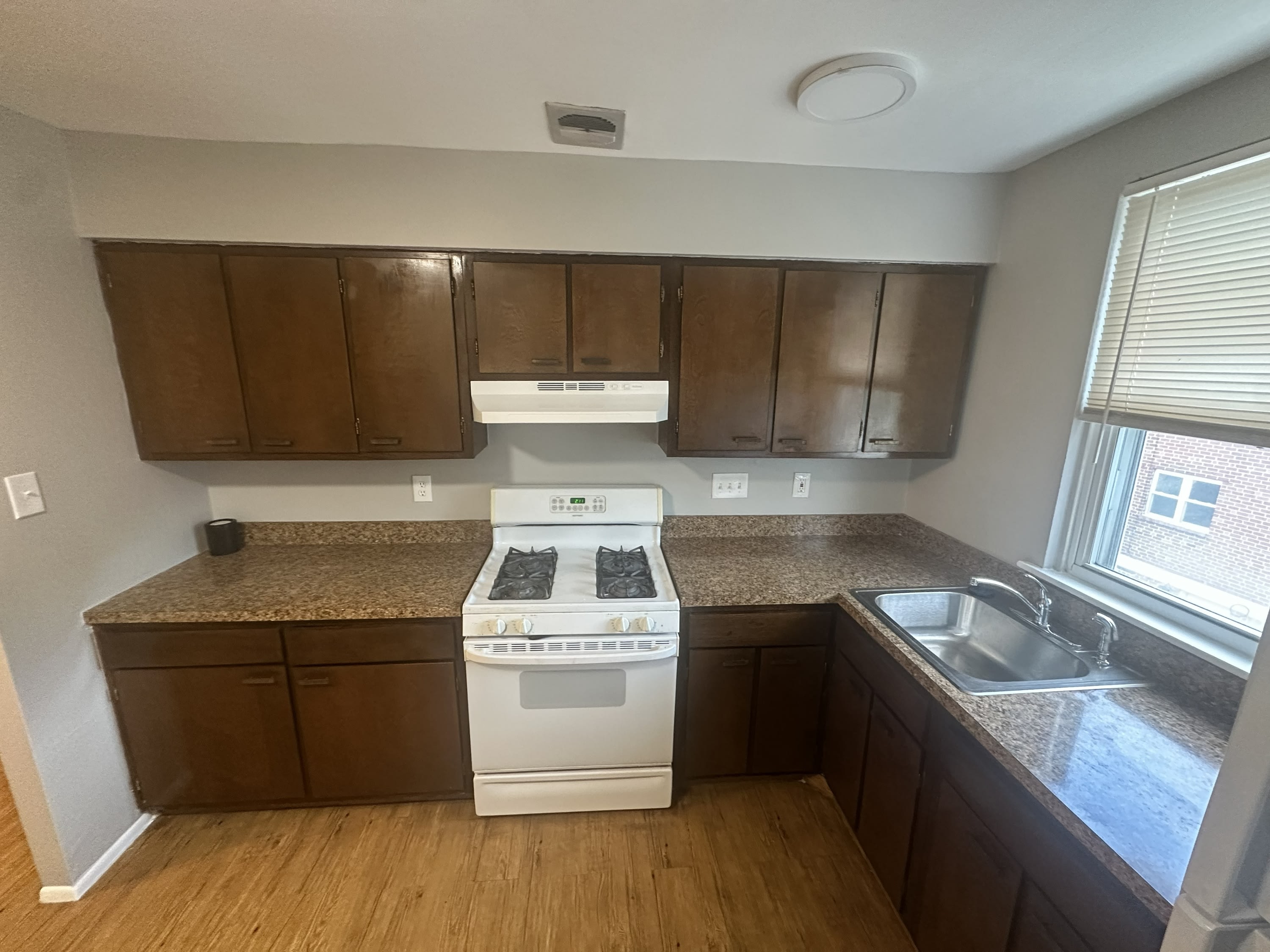 3027 South 72nd Street – photo 1