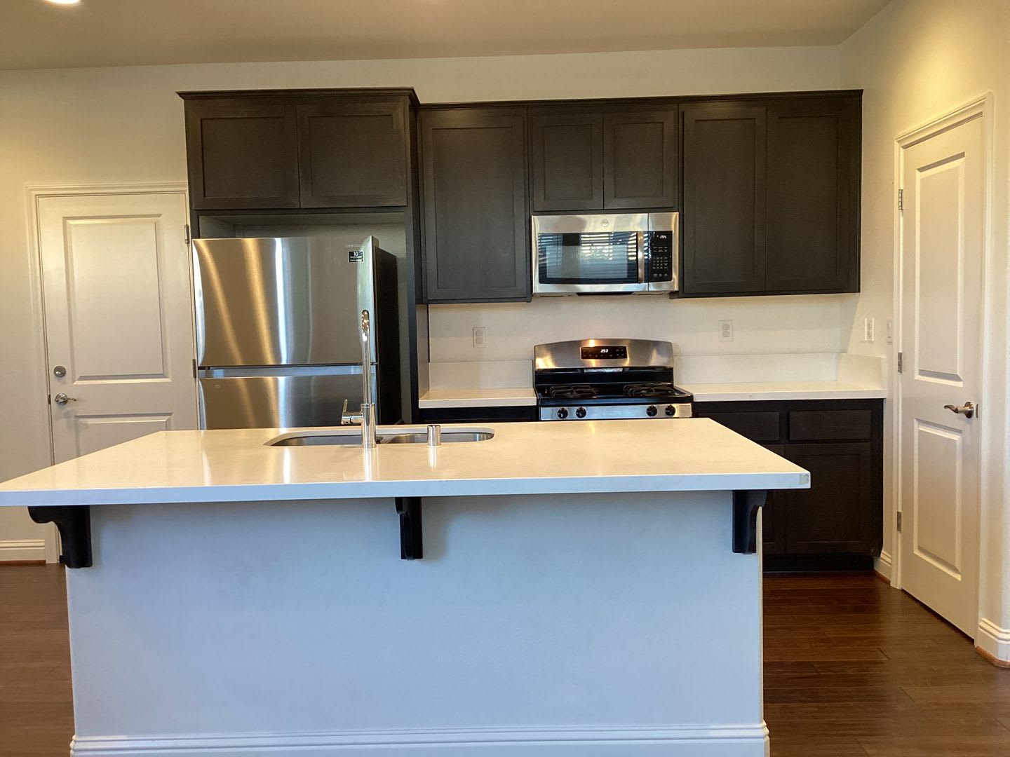 Beautiful Newer Two Story Home in HG Gardens Development – photo 5