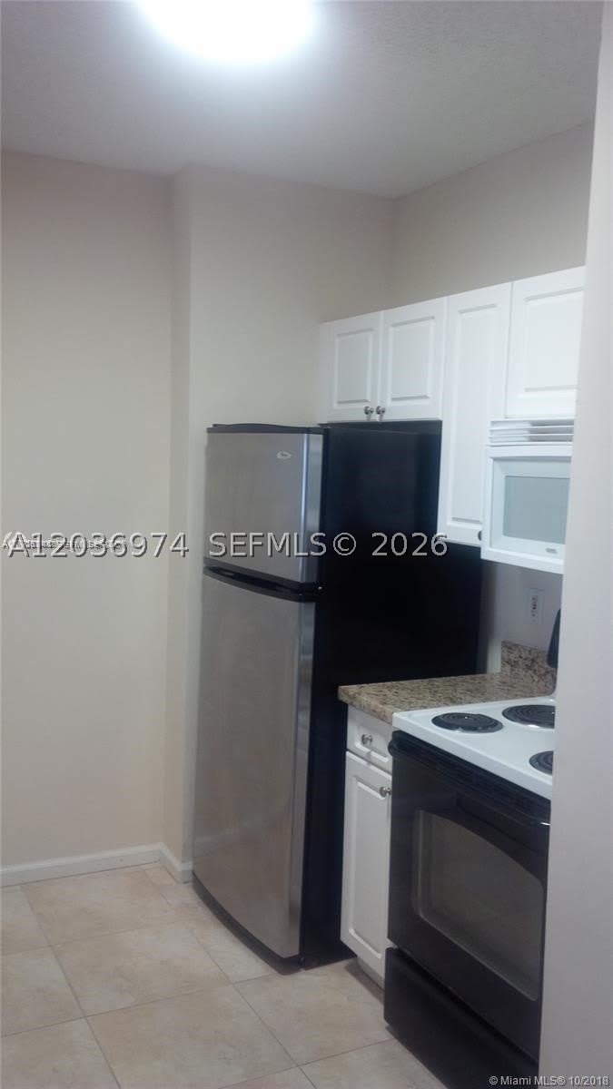 17125 N Bay Rd – photo 1