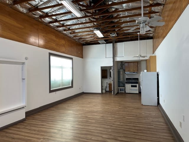 310 West Lupton Street – photo 3
